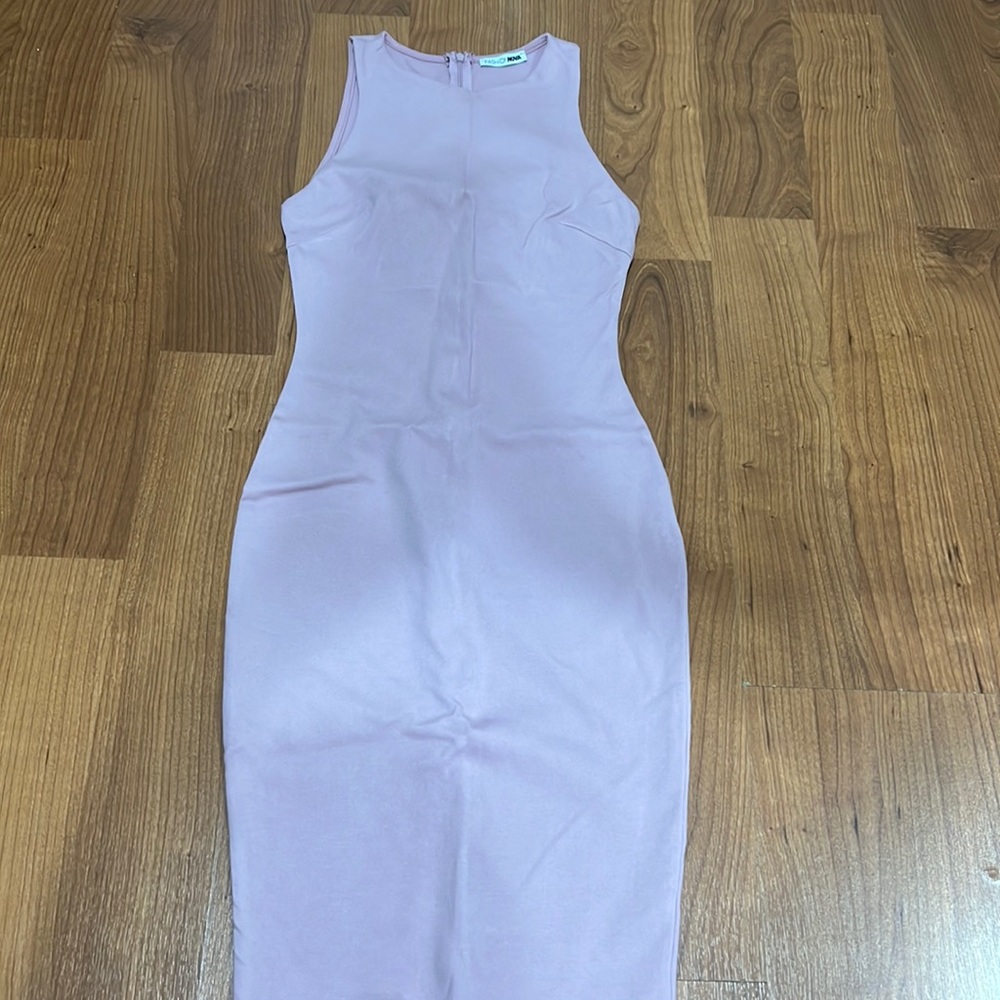 Very cute light pink dress